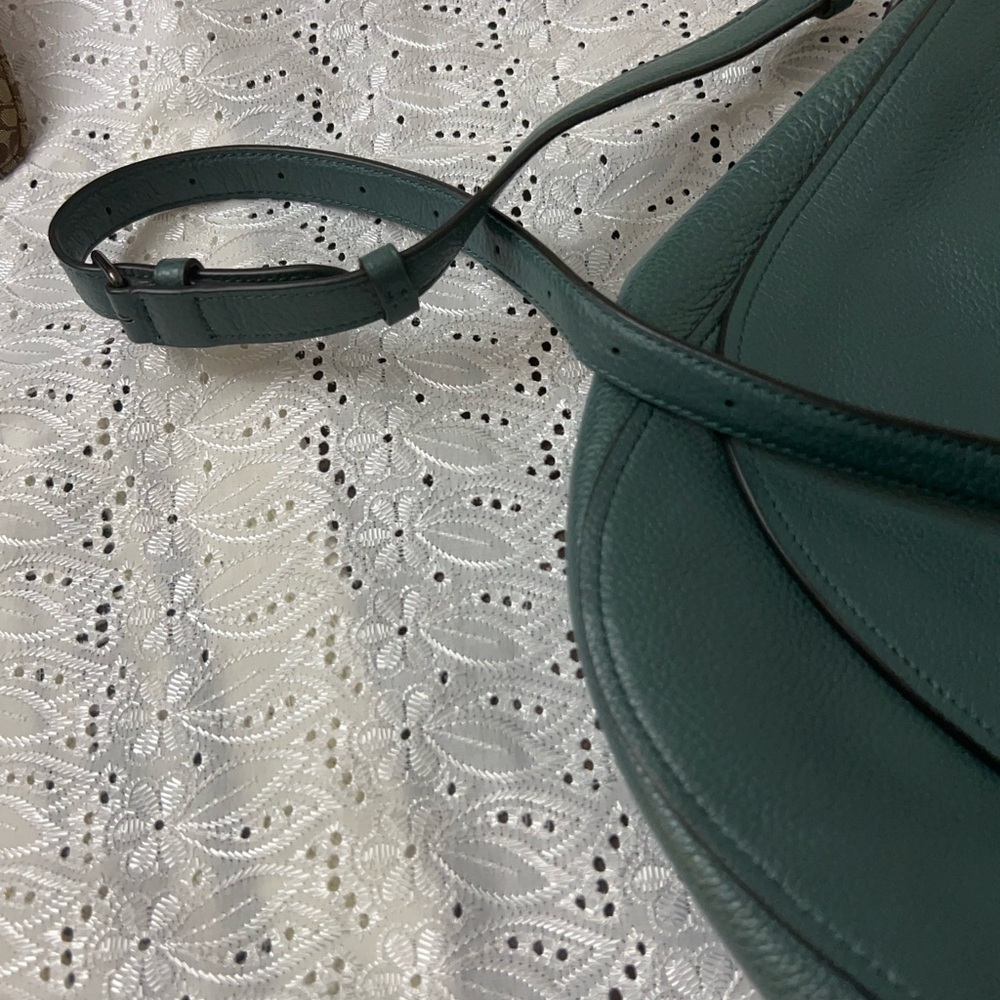 COACH Turnlock Hobo Shoulder Bag green Leather Large 24771 - Picture 9 of 13
